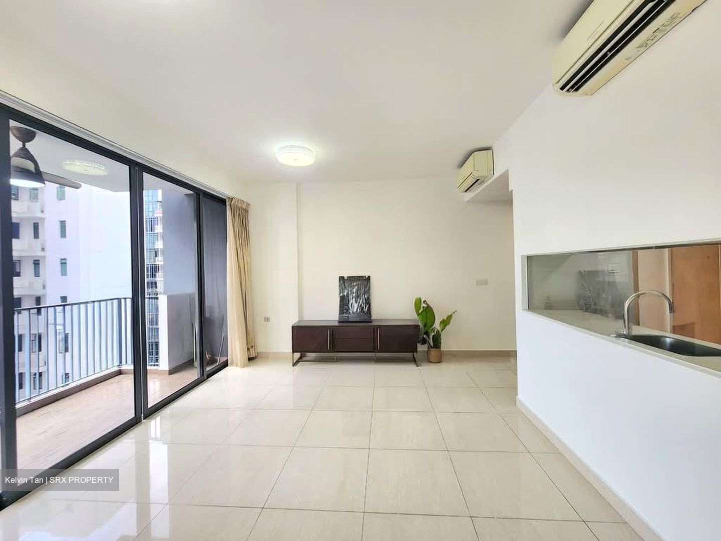 La Fiesta (D19), Condominium #561590601